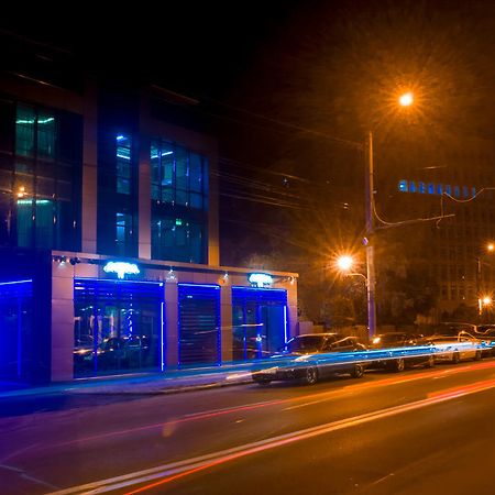 Hotel Aqua Targu Jiu Bagian luar foto