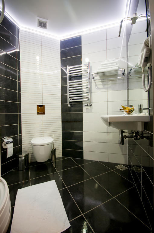 Hotel Aqua Targu Jiu Ruang foto