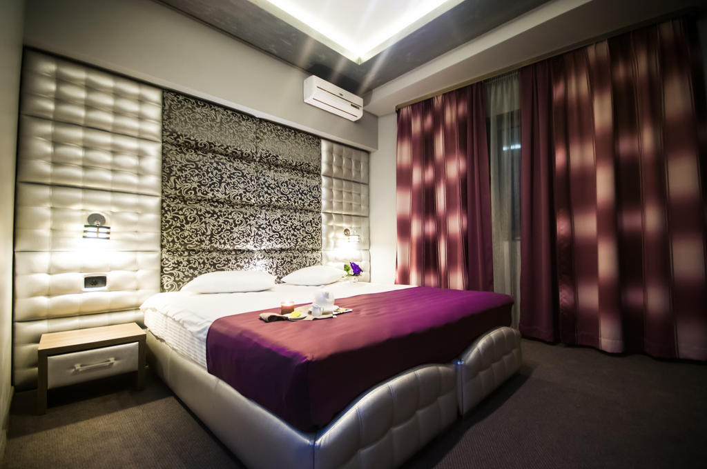 Hotel Aqua Targu Jiu Ruang foto